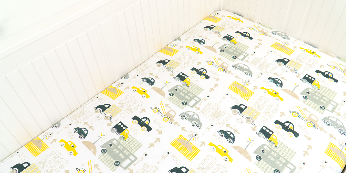 Prześcieradło z gumką auta beep żółte 80x160 cm